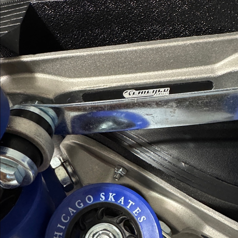 Men's Black and Blue Roller Skates - Picture 14 of 16